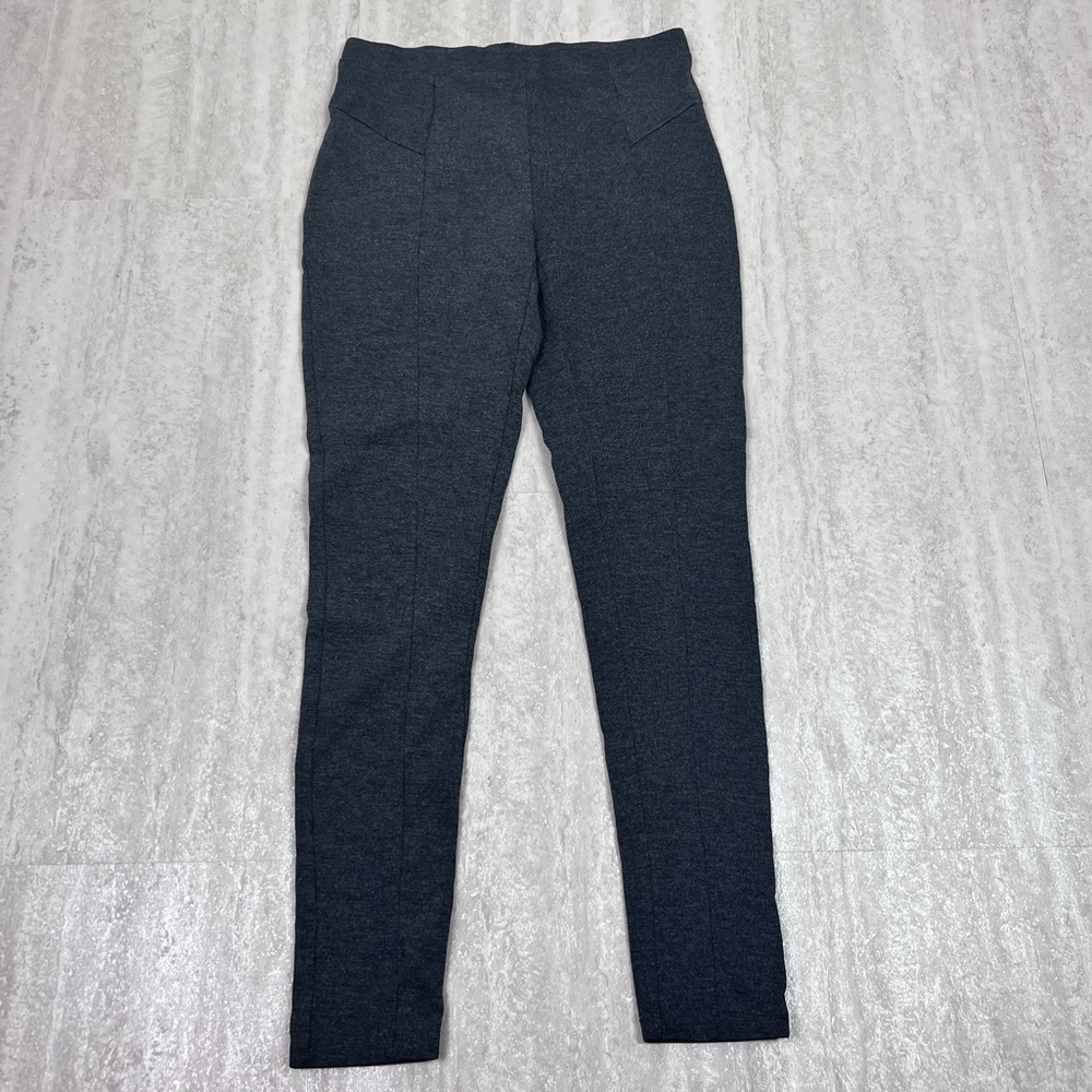 Chelsea & Theodore grey knit leggings pants